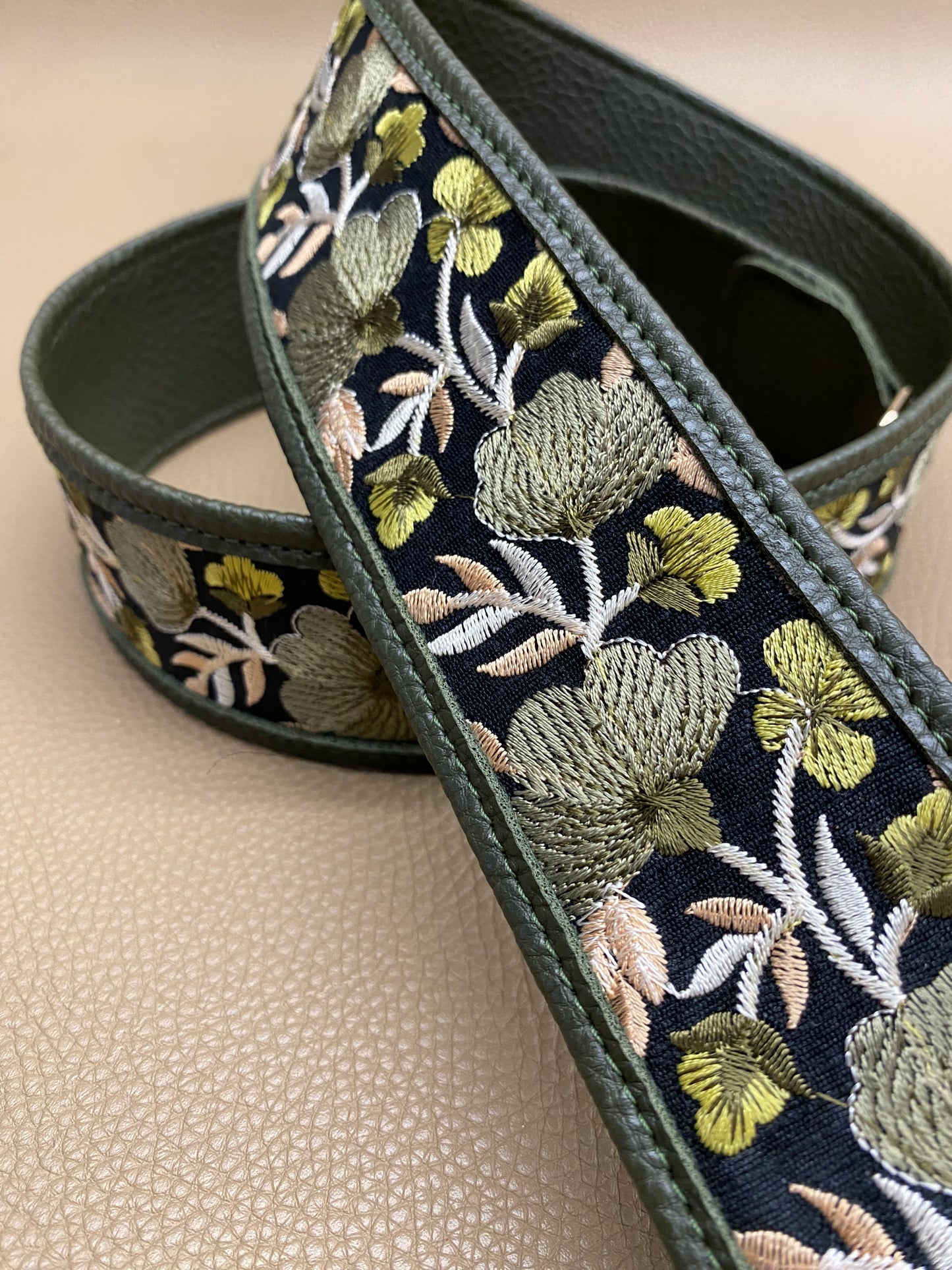 Blossom Strap